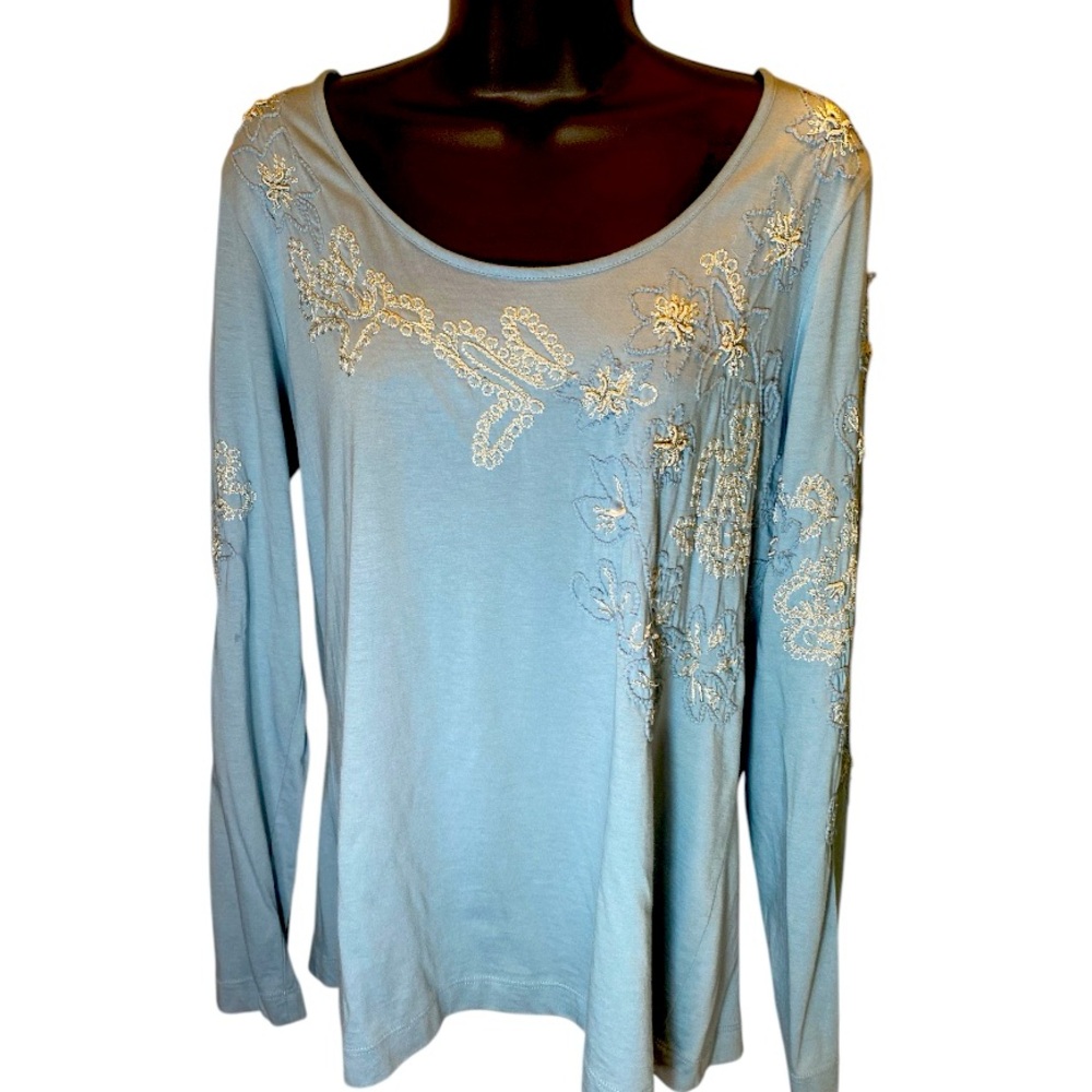 Chicos Embroidered Blue Women's Top size 2 (M)
